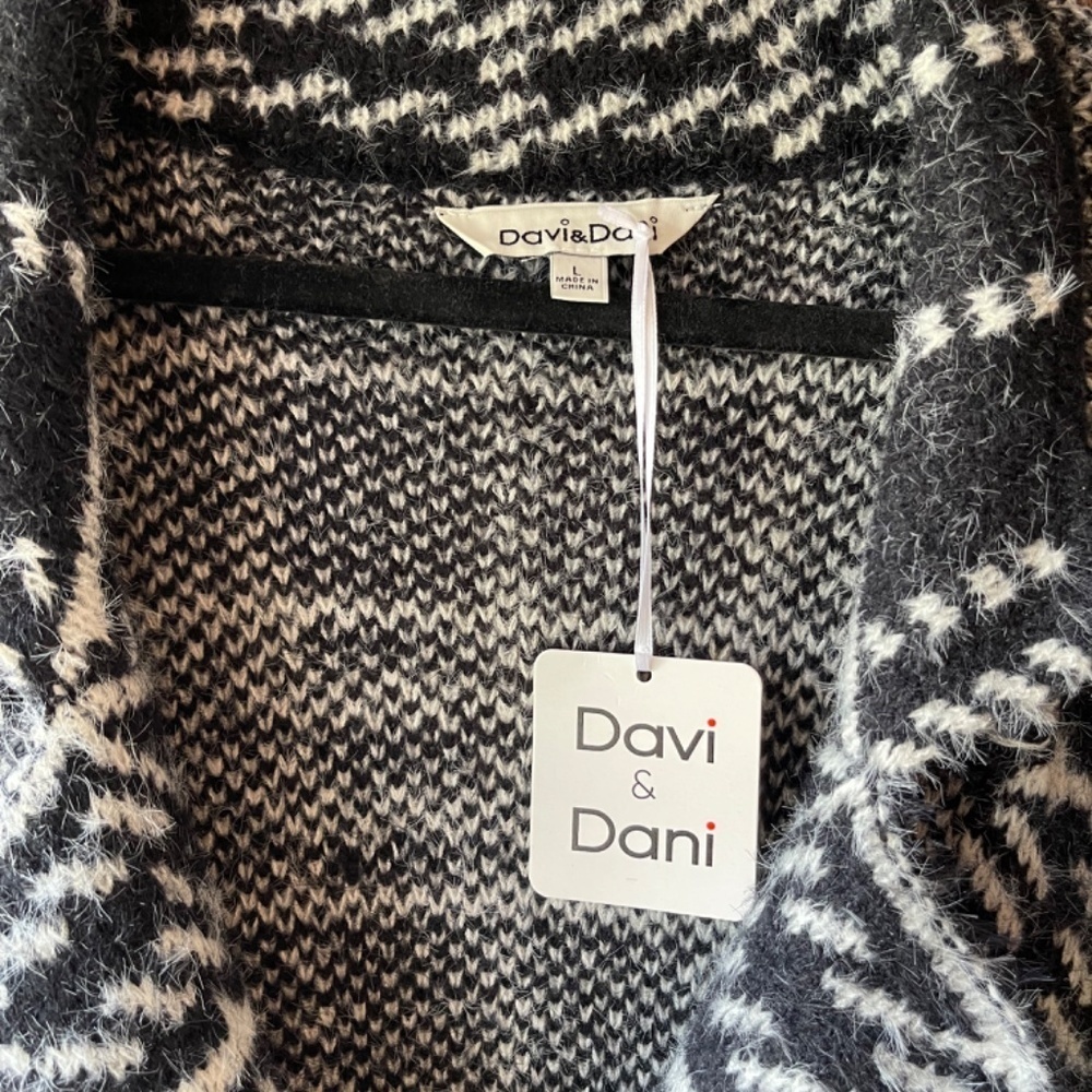 DAVI & DANI Plaid Sweater Knit Coat - Black/White - Large - NWT - Picture 6 of 7